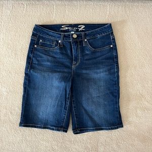 SEVEN7 Jean Short